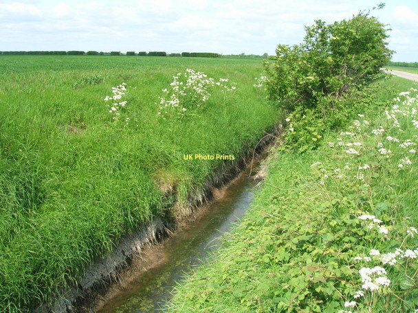 Photo 6"x4" Drainage ditch beside farm track Berrygate Hill c2011