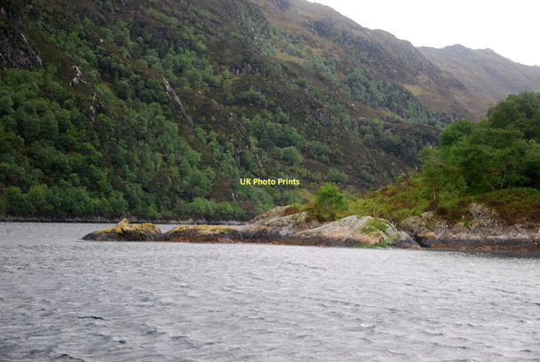 Photo 6"x4" Eilean Mhogh-sgeir Kinloch Hourn c2011