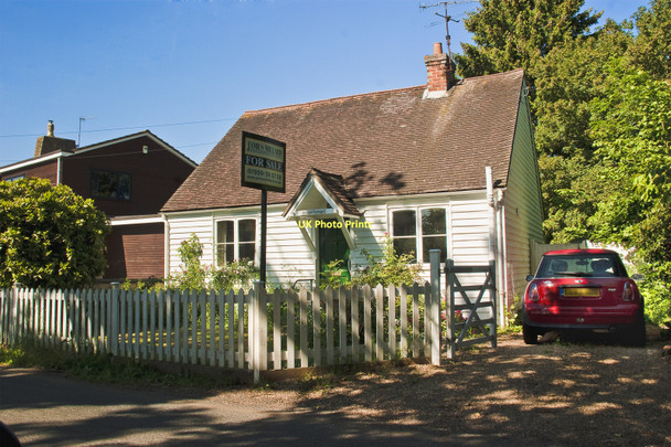 Photo 6"x4" House for Sale Pootings c2011