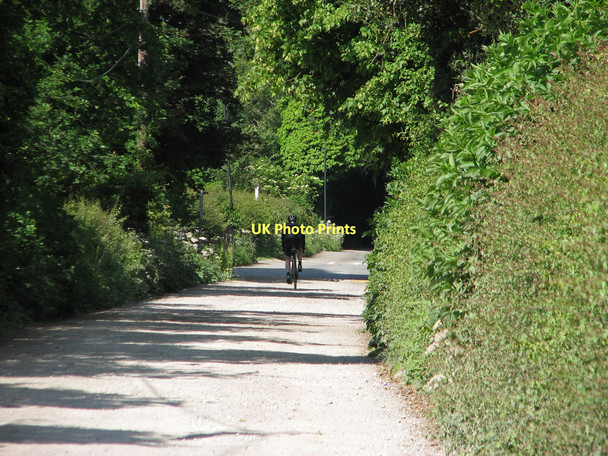 Photo 6"x4" A cyclist on Holme Lane Carlton\/SK6041 c2011