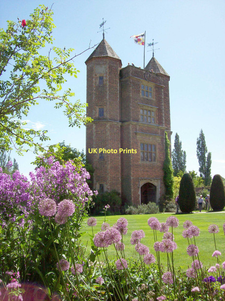 Photo 6"x4" Sissinghurst Castle Tower Camden Hill c2011