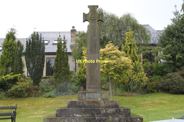 Photo 6"x4" Another War memorial Hurst Green\/SD6838 c2011