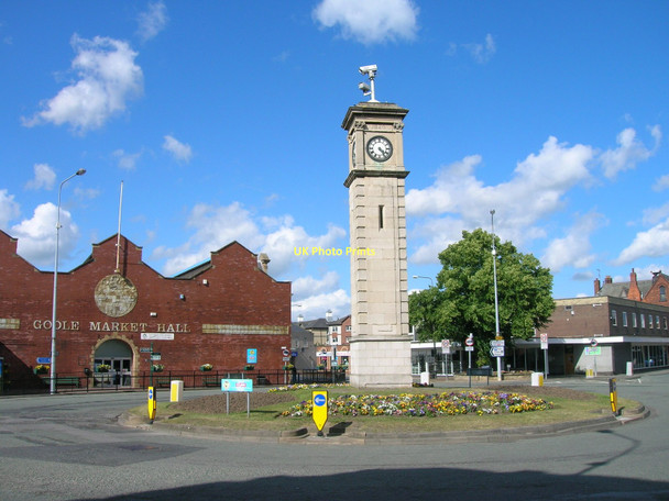 Photo 6"x4" Clock tower, Goole Goole c2011