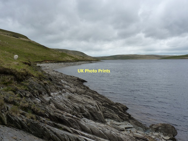 Photo 6"x4" The southern shore of Claerwen Reservoir Claerwen Reservoir c2011