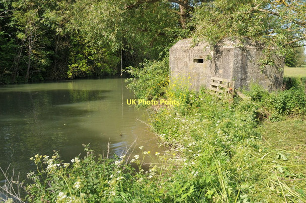 Photo 6"x4" Pillbox near Eaton Hastings Eaton Hastings c2011
