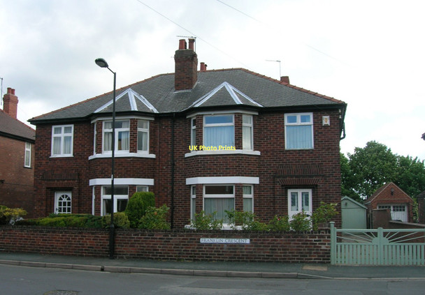 Photo 6"x4" Houses on Franklin Crescent, Doncaster Doncaster c2011