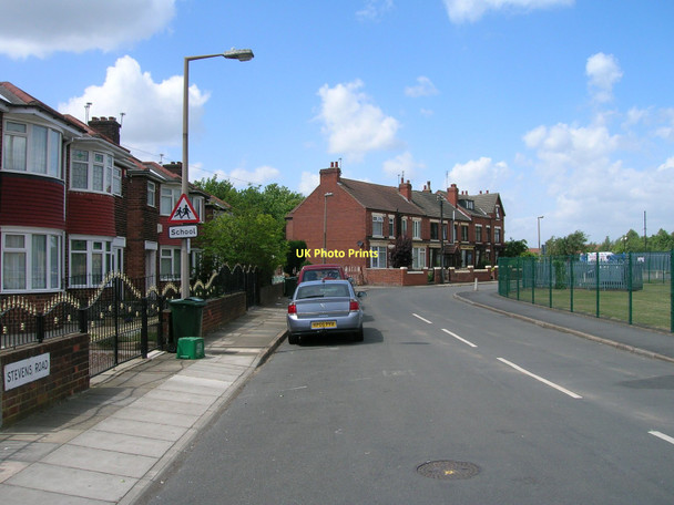 Photo 6"x4" Stevens Road Doncaster c2011