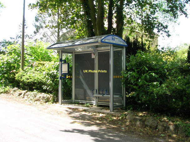 Photo 6"x4" Bus shelter on Cadeby Road Cadeby\/SE5100 c2011