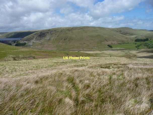 Photo 6"x4" Into the valley of the Afon Claerwen Craig Fawr\/SN8763 c2011