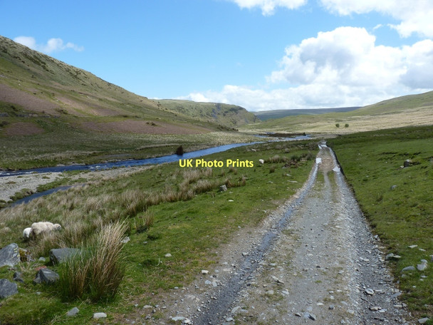 Photo 6"x4" Byway in the Claerwen valley Craig Fawr\/SN8763 c2011