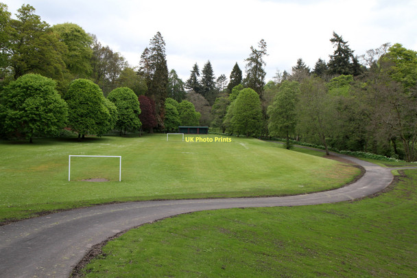 Photo 6"x4" Mungall Park Crieff\/NN8621 c2011