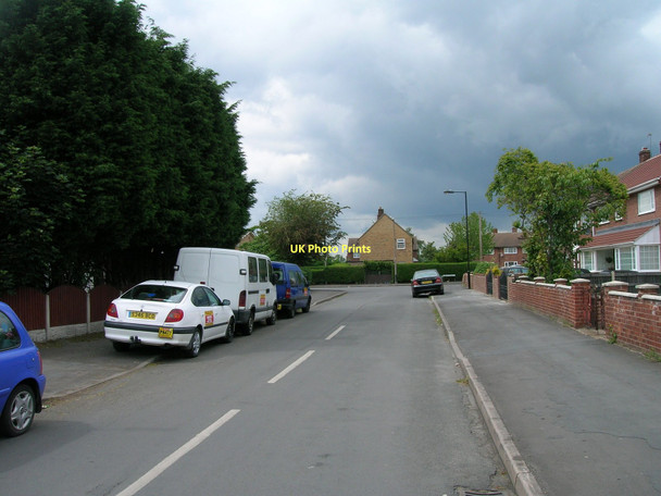 Photo 6"x4" Ingram Crescent, Dunscroft The Parks c2011