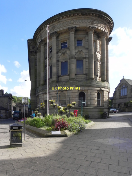 Photo 6"x4" Todmorden Town Hall and Peace Garden Todmorden c2011