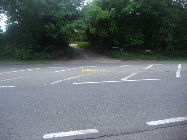 Photo 6"x4" Junction of Barn Lane and Winchester Road Soldridge c2011