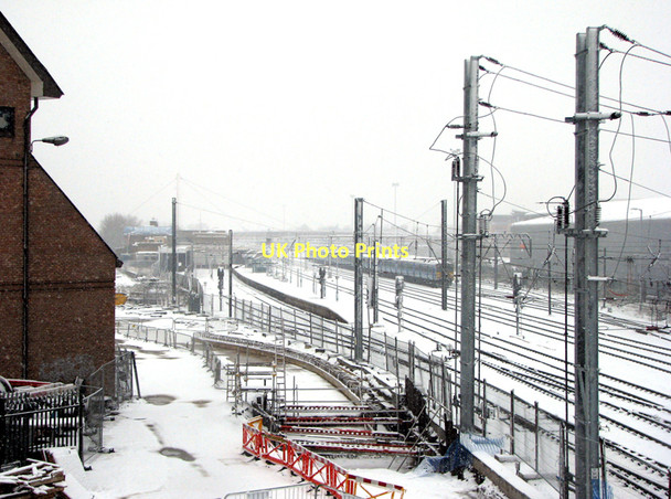 Photo 6"x4" Easter Sunday snow at Cambridge Station Cambridge\/TL4658 c2008