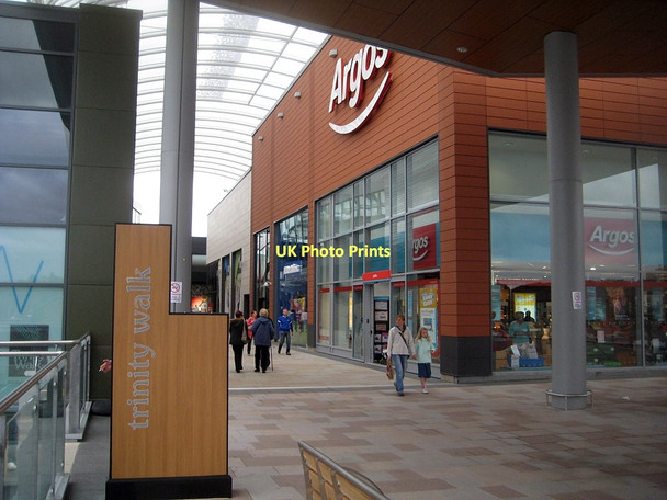 Photo 6"x4" Trinity Walk retail development-outside views (8) Wakefield\/SE3320 c2011