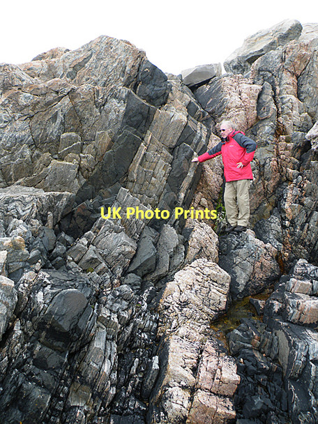 Photo 6"x4" Geological Conundrum Islibhig c2011