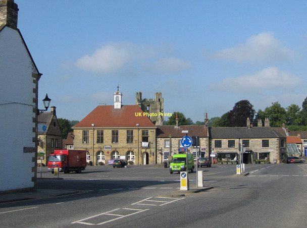 Photo 6"x4" Helmsley Market Place Helmsley c2011