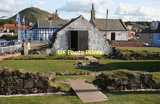 Photo 6"x4" Old St Andrew's Kirk North Berwick c2011