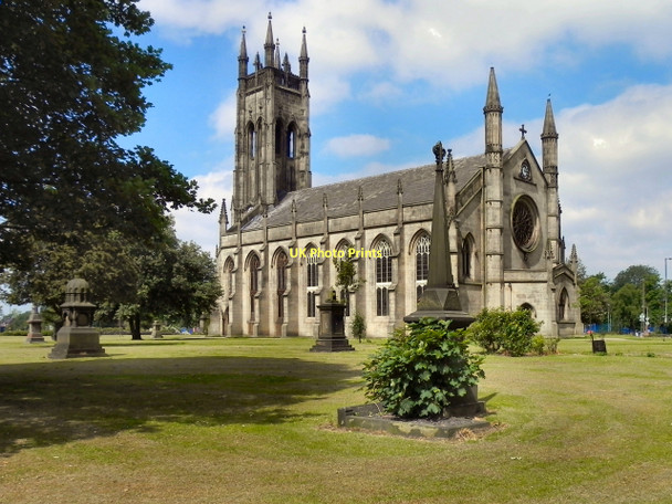 Photo 6"x4" Church of St Peter, Ashton Under Lyne Ashton-Under-Lyne c2011