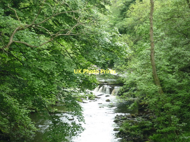 Photo 6"x4" The River Derwent from Yorkshire Bridge Ashopton c2011