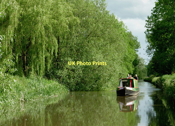 Photo 6"x4" Staffordshire and Worcestershire Canal south-east of Stafford Stafford c2011