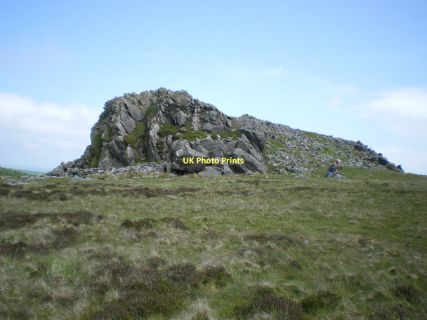 Photo 6"x4" Rocky tor near Carn Gyfrwy Caermeini c2011