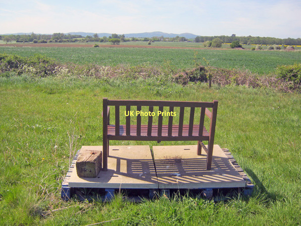 Photo 6"x4" Seat at the end of the landing strip Defford\/SO9143 c2011