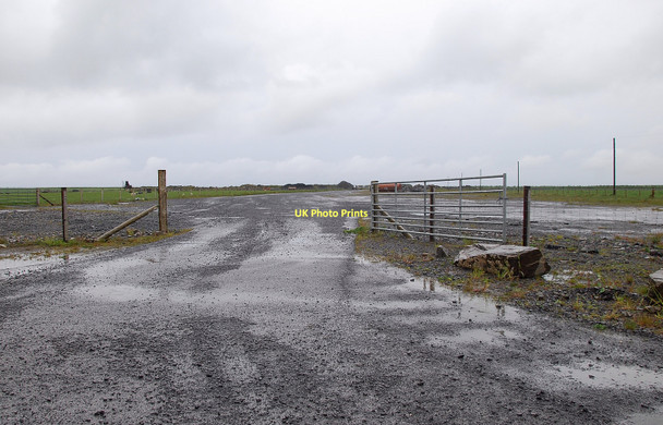 Photo 6"x4" Disused Airfield Killimster c2011