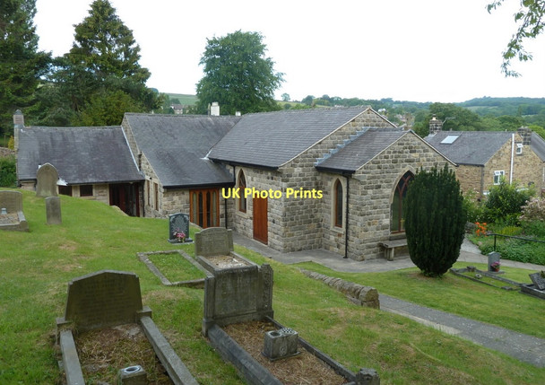 Photo 6"x4" Church of St Peter, Holymoorside Holymoorside c2011