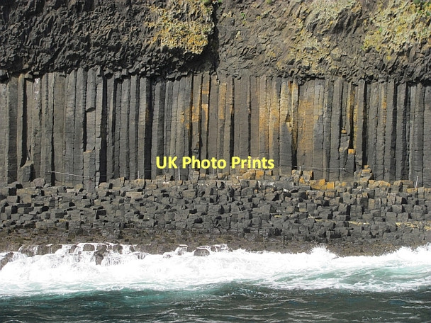 Photo 6"x4" Basalt columns, Staffa Port an Fhasgaidh c2011