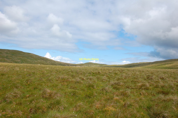 Photo 6"x4" Looking towards Lairdside hill Fairlie c2011