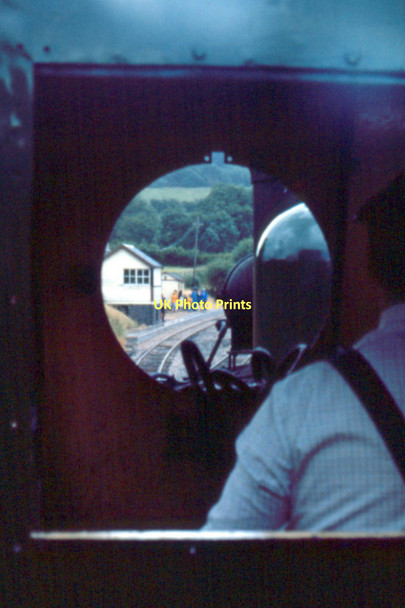 Photo 6"x4" Welshpool & Llanfair Light Railway - 1979 Castle Caereinion c1979