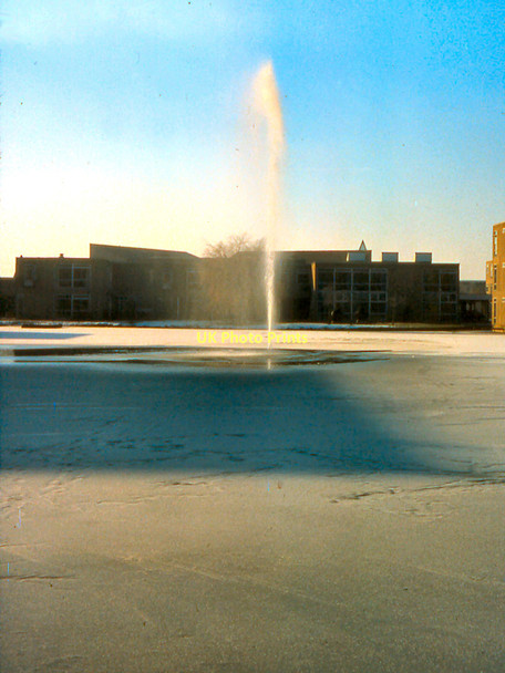 Photo 6"x4" University of York, Lake and Fountain Heslington c1979