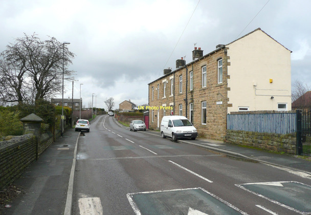 Photo 6"x4" Moorhead,  Gildersome Lane Cockersdale c2010