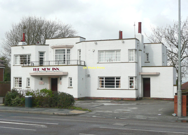 Photo 6"x4" The New Inn, Church Street, Gildersome Morley\/SE2627 c2010