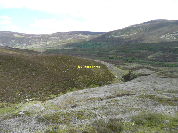 Photo 6"x4" Caochan a' Chaplich reaches Glen Tromie Druim na Feuraich c2011