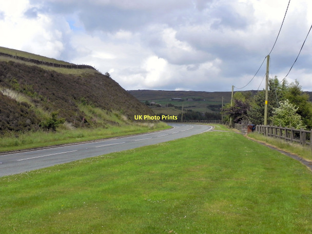 Photo 6"x4" A670, Standedge Road Diggle c2011