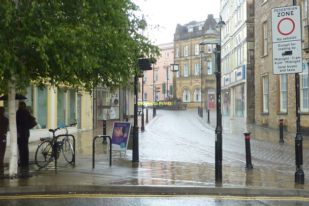 Photo 6"x4" View of the Millennium clock from the junction of Hendford and South Street Yeovil c2011