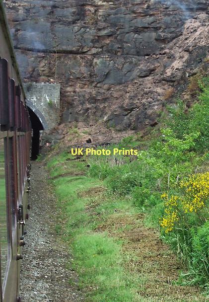 Photo 6"x4" Entering Cheddleton Tunnel, Staffordshire Churnet Grange c2011