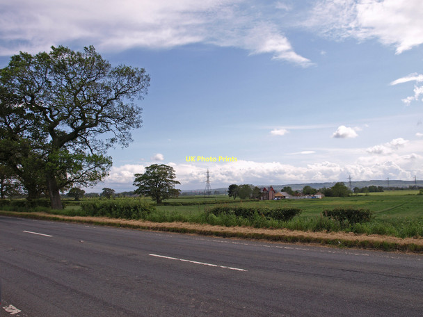Photo 6"x4" A8 and North Commonside Freeland\/NS4669 c2011