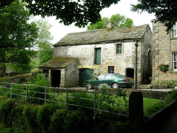 Photo 6"x4" Farm building, Thorpe Thorpe\/SE0161 c2011