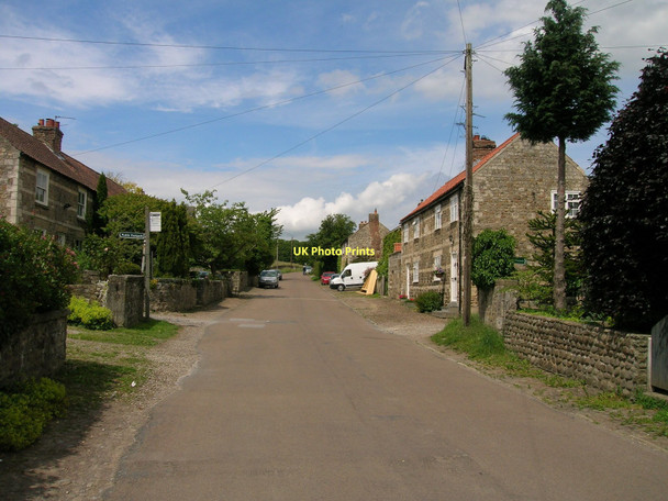 Photo 6"x4" Studley Lane heading north Ripon c2011