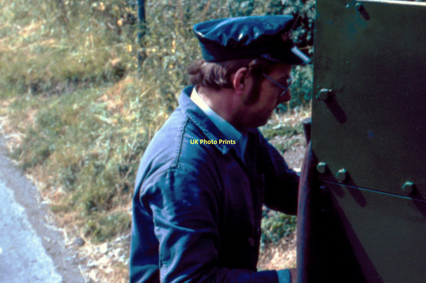 Photo 6"x4" Welshpool & Llanfair Light Railway - 1979 Castle Caereinion c1979