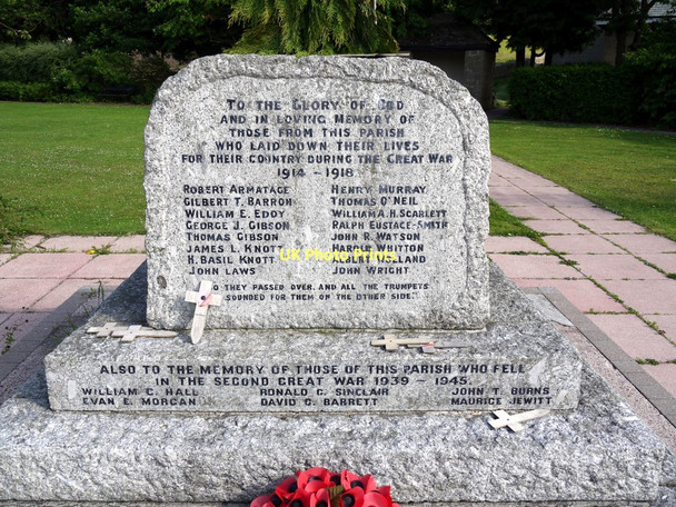 Photo 6"x4" Heddon on the Wall  War Memorial (detail) Ryton\/NZ1564 c2011
