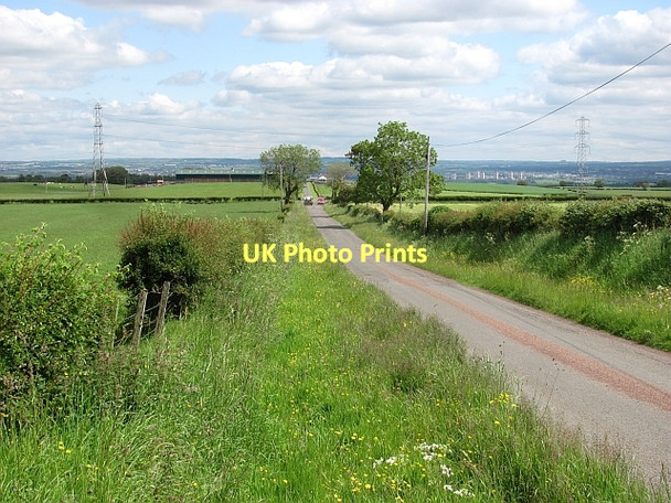Photo 6"x4" Road to Haspielaw Limekilnburn c2011