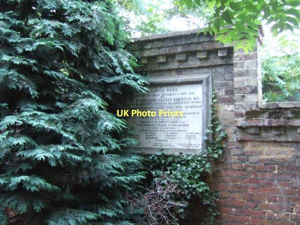 Photo 6"x4" Plaque in Walpole Park Ealing c2011