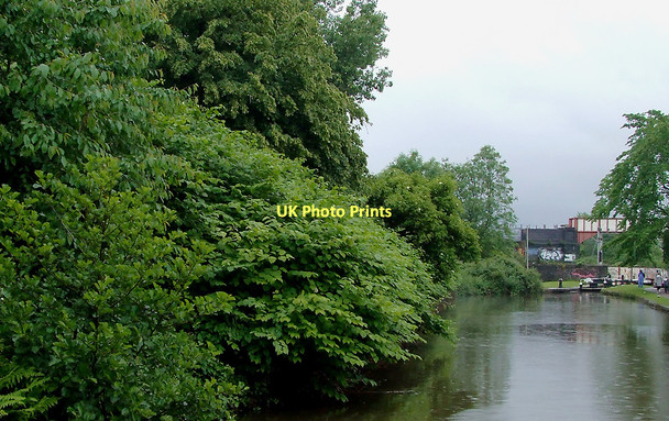 Photo 6"x4" Trent and Mersey Canal by Hanley Cemetery, Stoke-on-Trent Stoke-on-Trent c2011