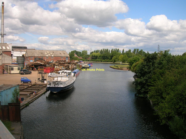 Photo 6"x4" Aire and Calder Navigation, Knottingley Knottingley c2011