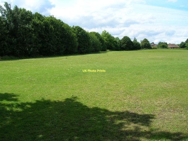 Photo 6"x4" School playing field, Ferrybridge Road Knottingley c2011